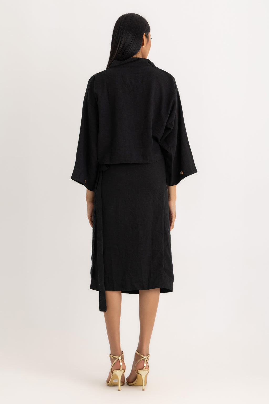 Pola Cropped Shirt  - Black