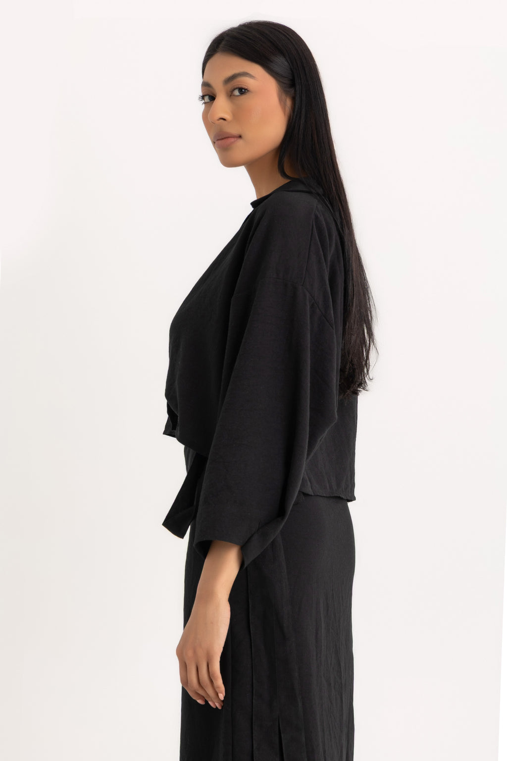 Pola Cropped Shirt  - Black