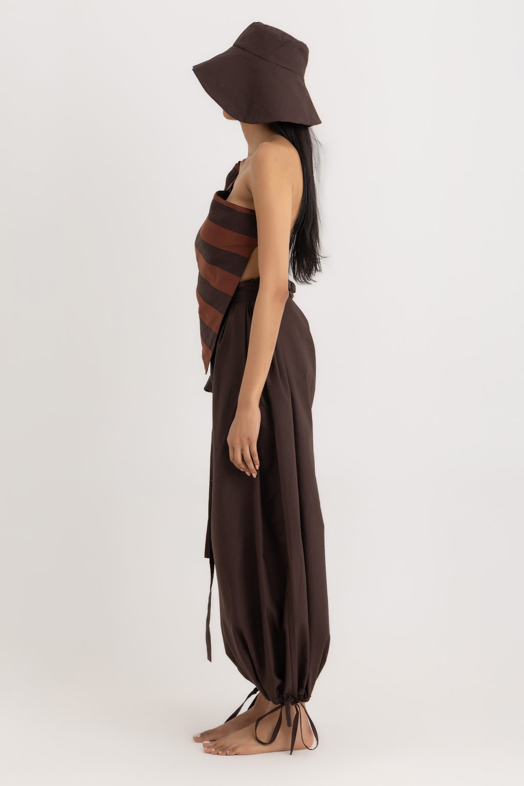 Coucou Reversible Bucket Hat- Deep Brown Oxford