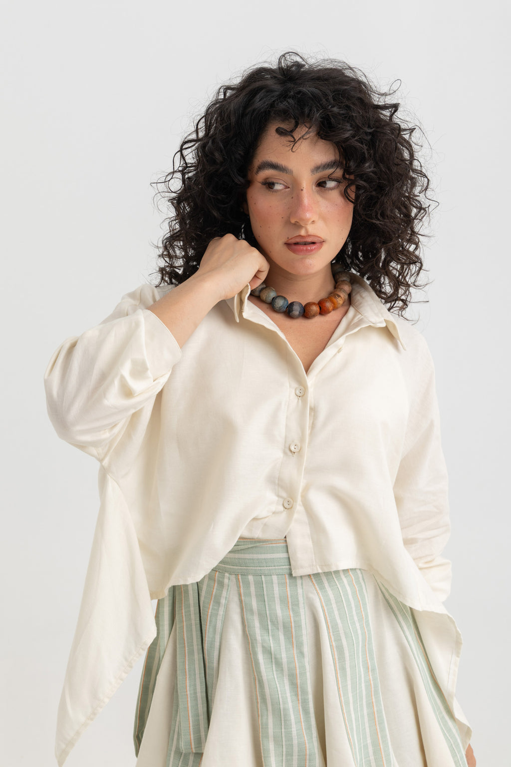 Jamila Cropped Shirt- Offwhite Linen