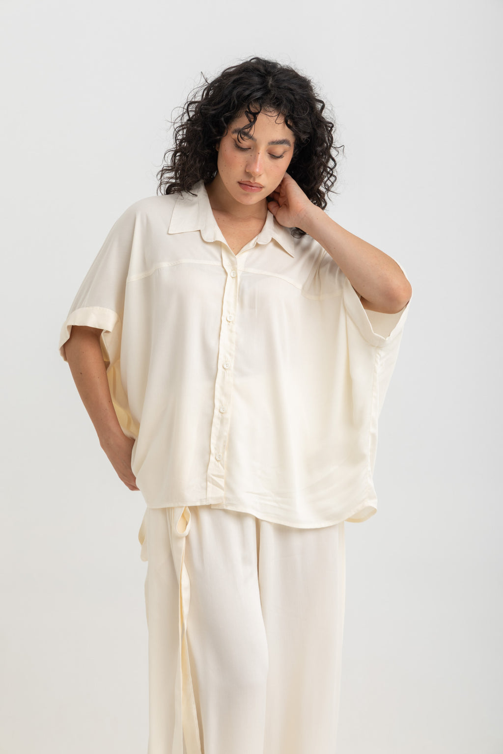 Nara Cropped Shirt- Offwhite