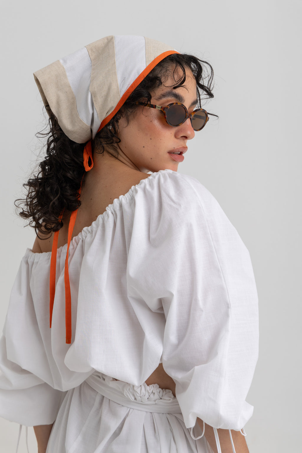 Lina Reversible Scarf - Beige