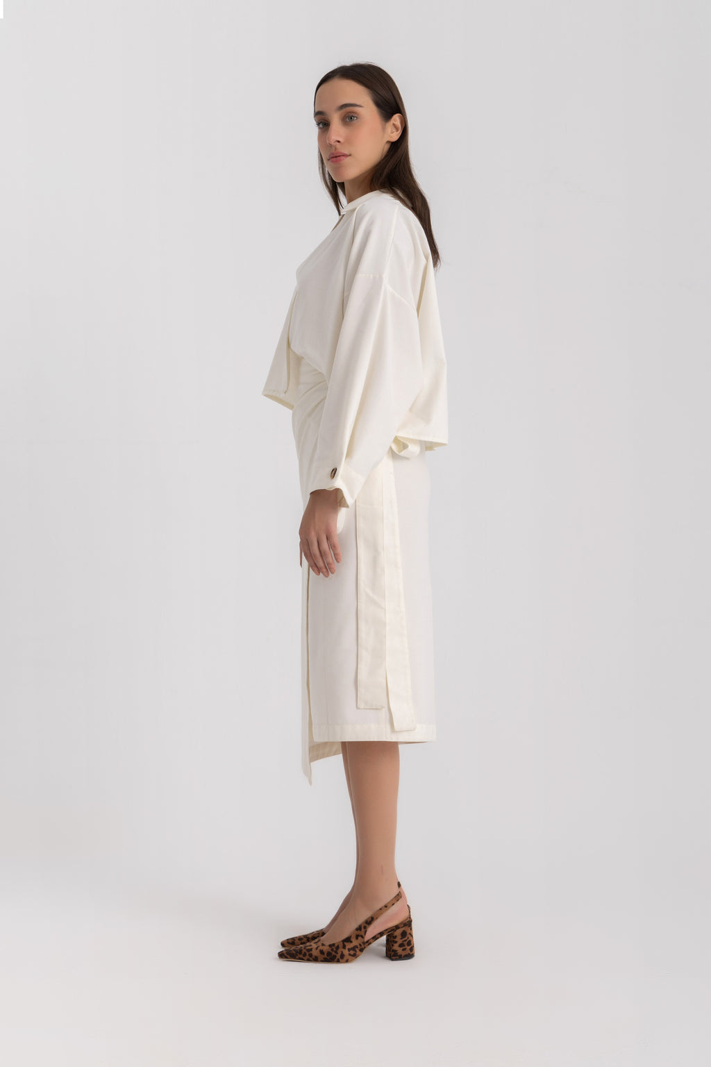 Pola Cropped Shirt - Offwhite